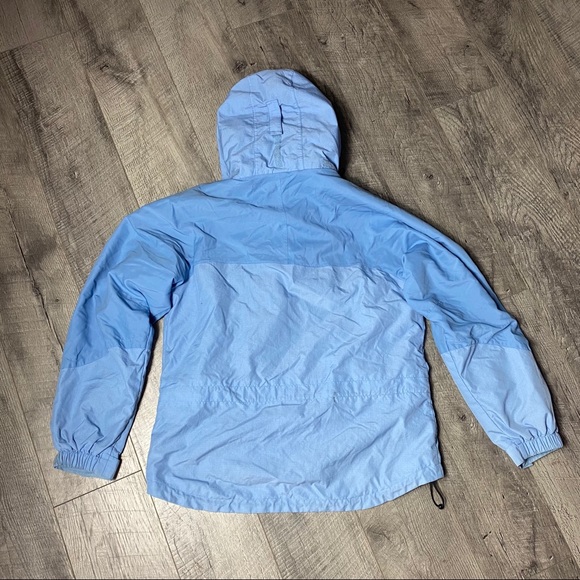 L.L. Bean women’s small jacket windbreaker - Picture 4 of 5